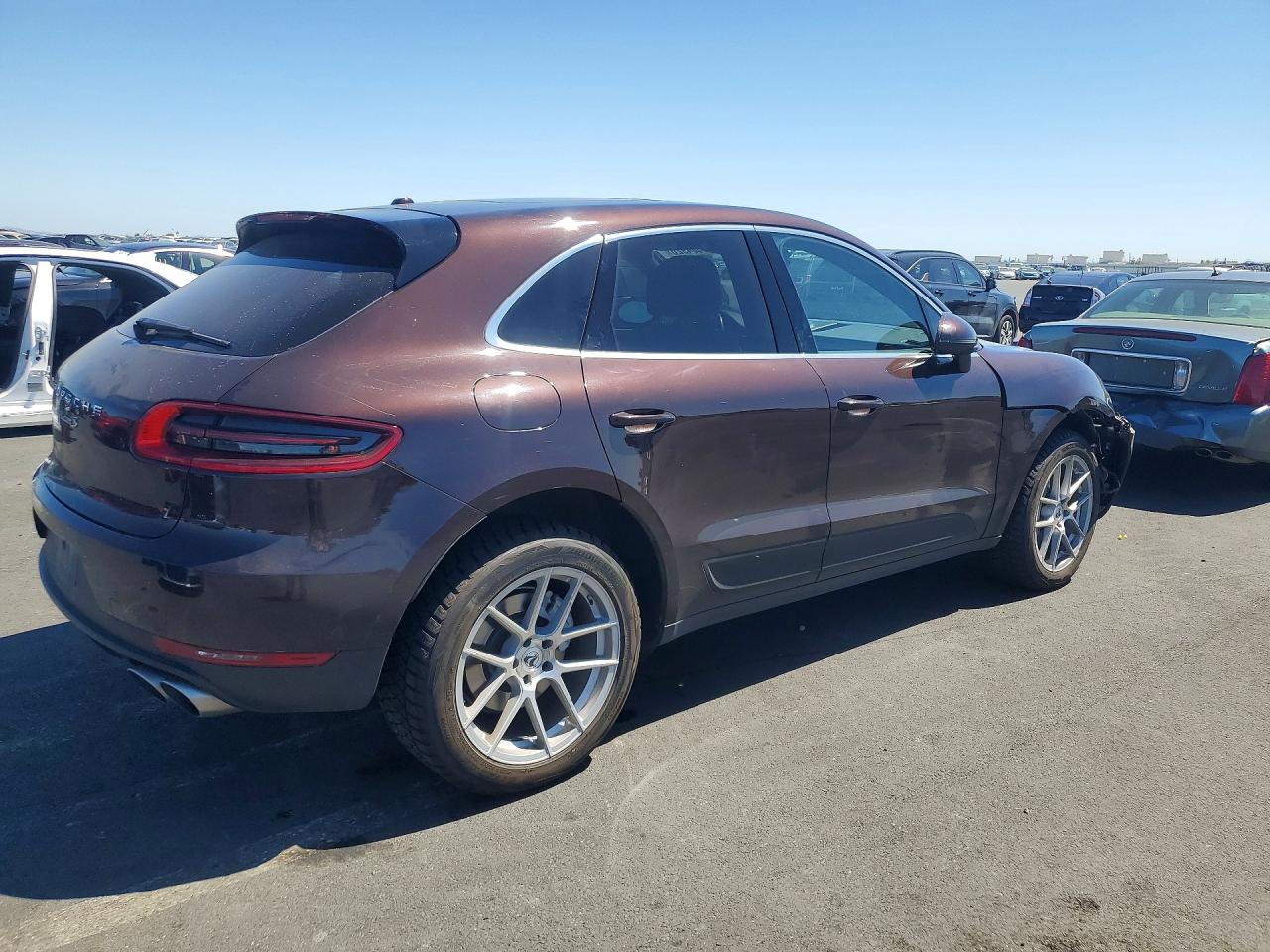 Porsche Macan S