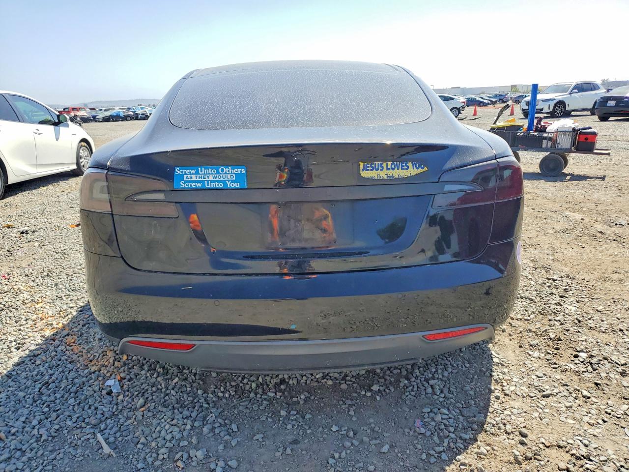 Tesla Model S 85d