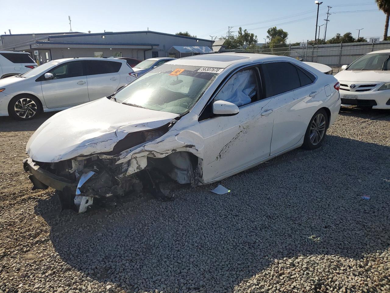 Salvage Toyota Camry Image