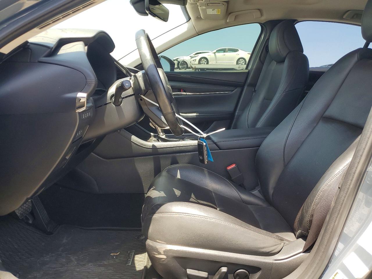 Mazda 3 Premium Plus