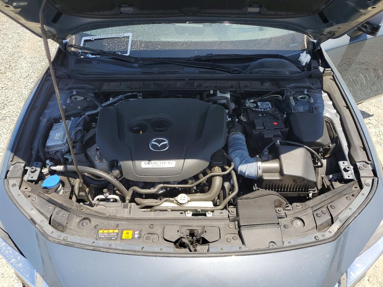 Mazda 3 Premium Plus
