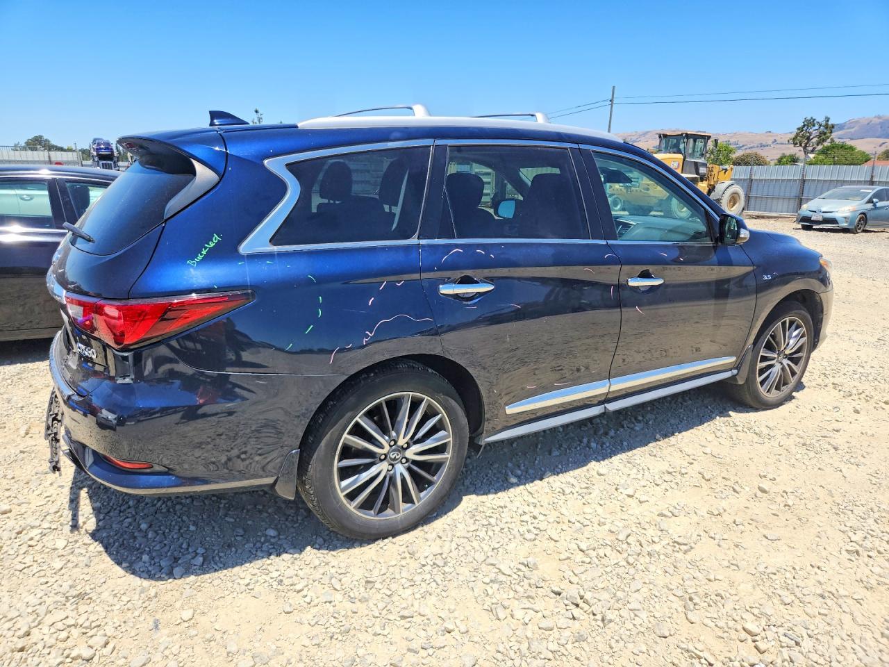 INFINITI Qx Base