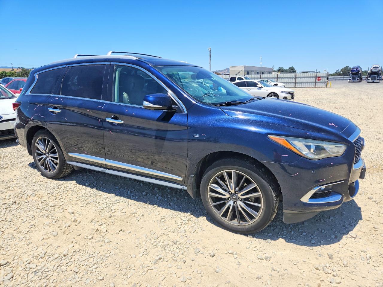 INFINITI Qx Base