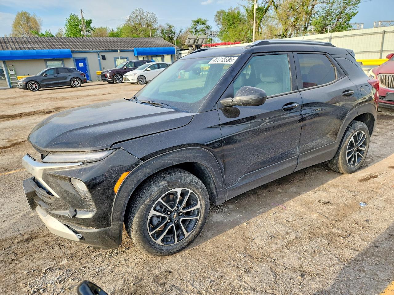 Salvage Chevrolet Trailblazer Image