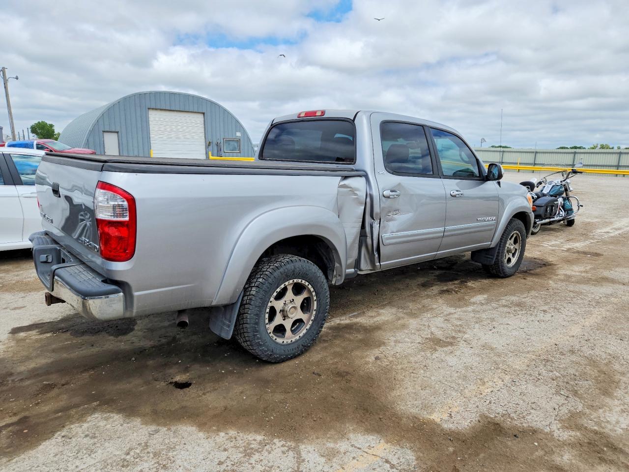 Toyota Tundra Double Cab Sr5