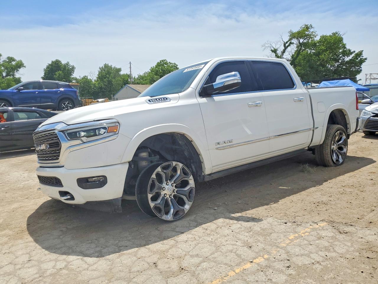 Salvage Ram 1500 Image