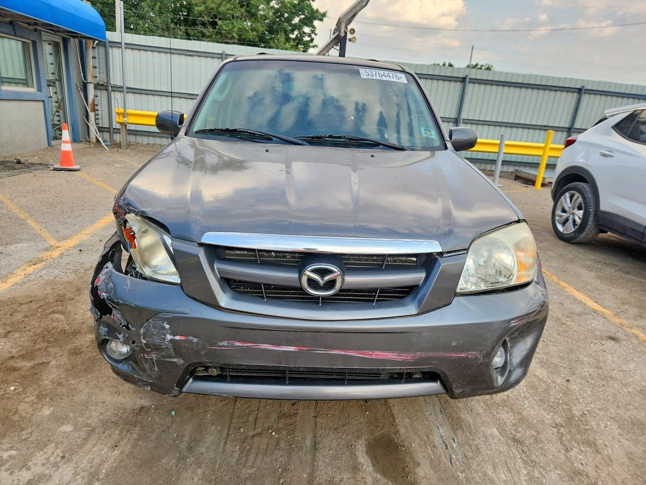 Mazda Tribute S