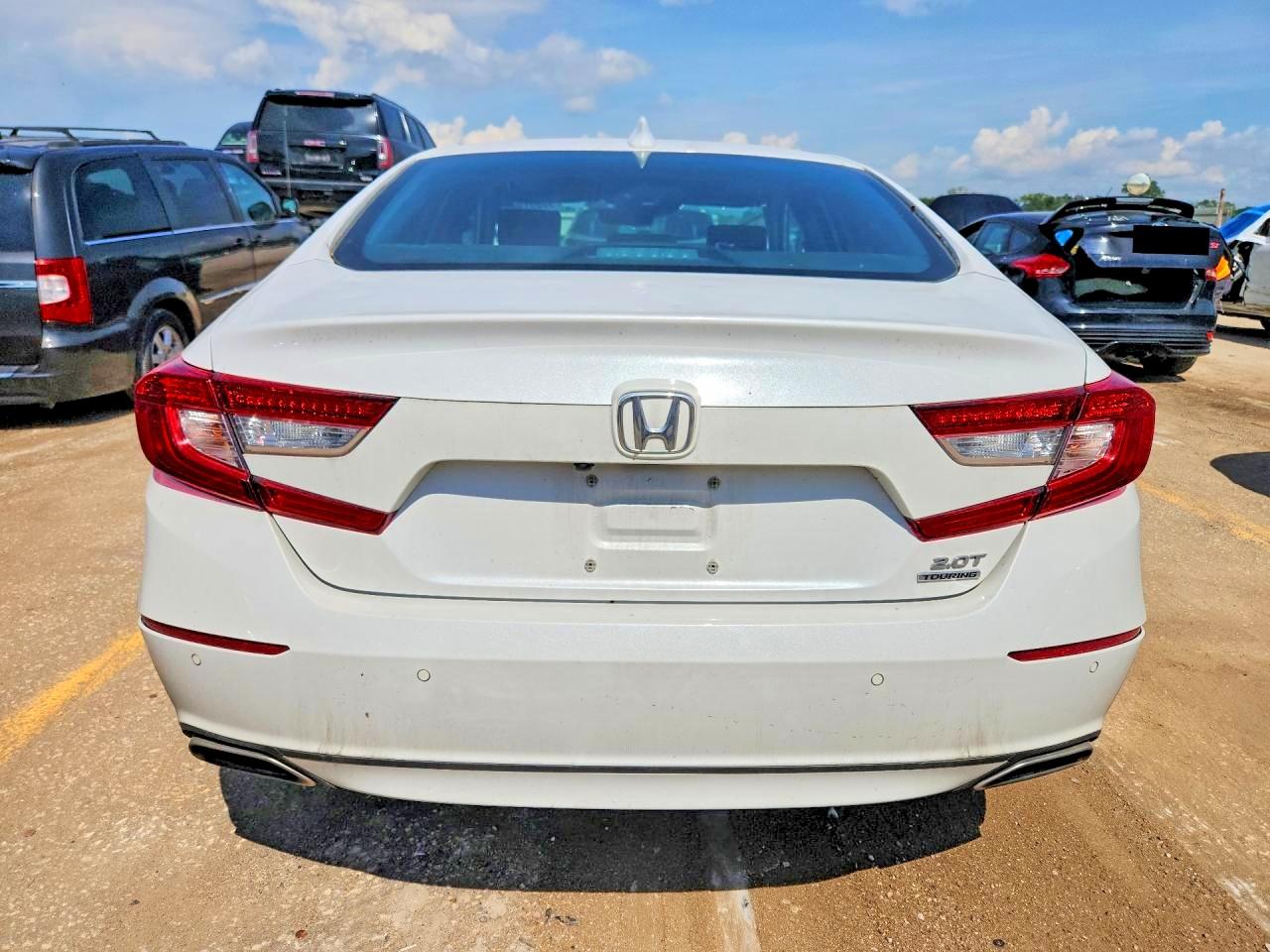 Honda Accord Touring