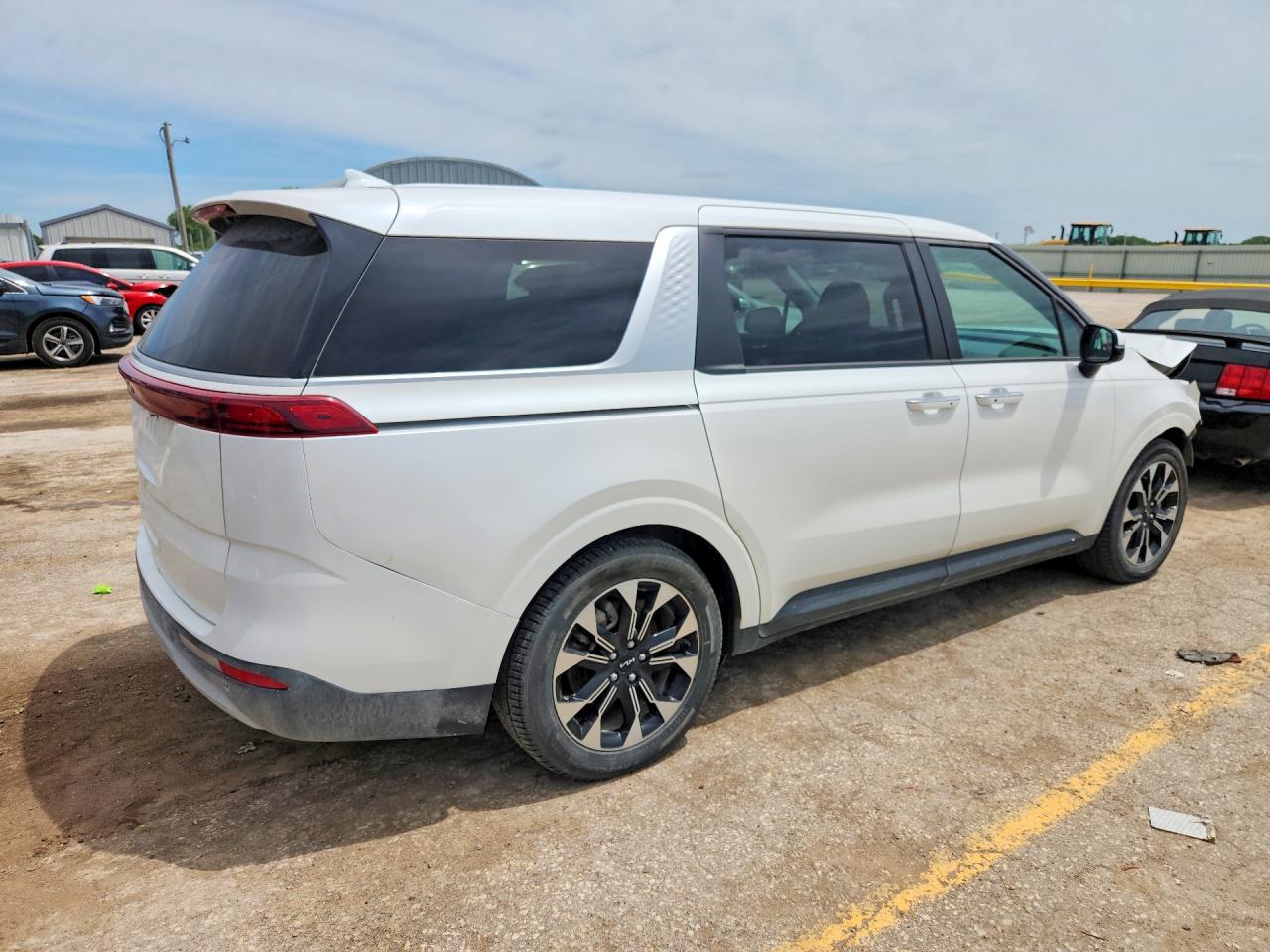 Kia Carnival Ex