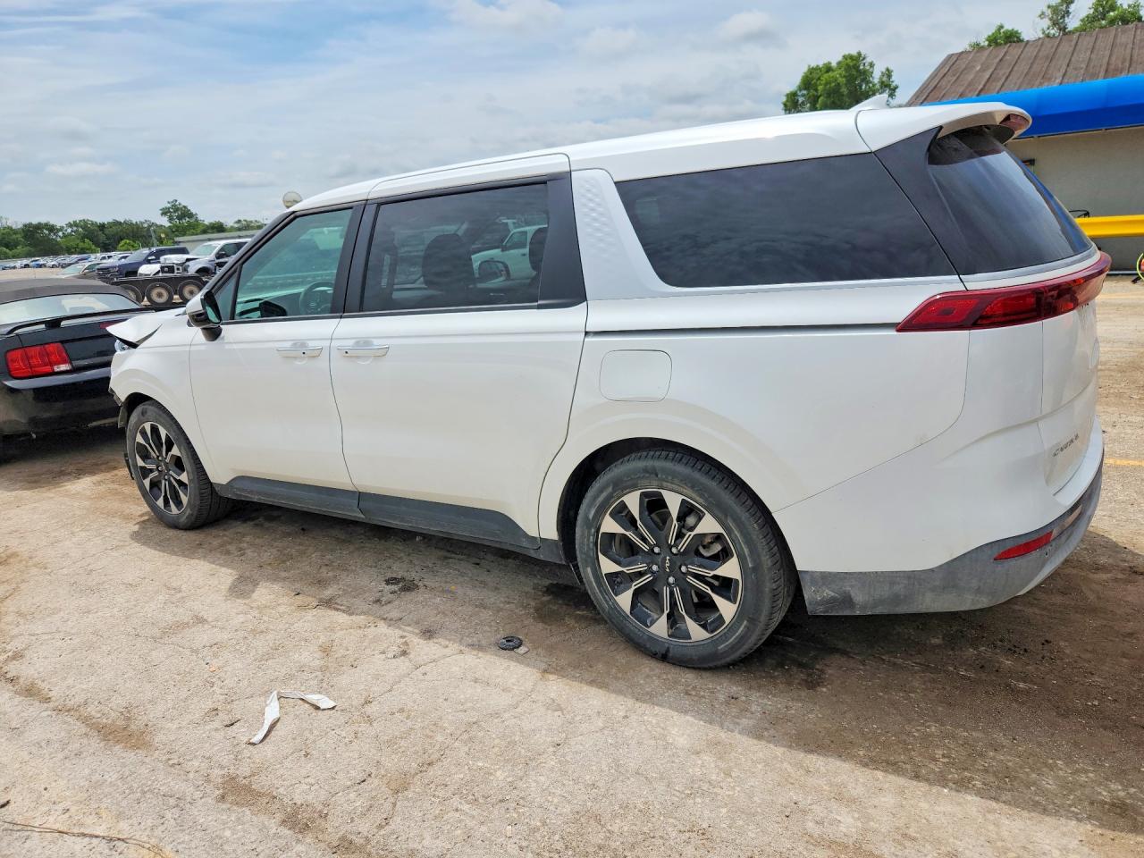 Kia Carnival Ex