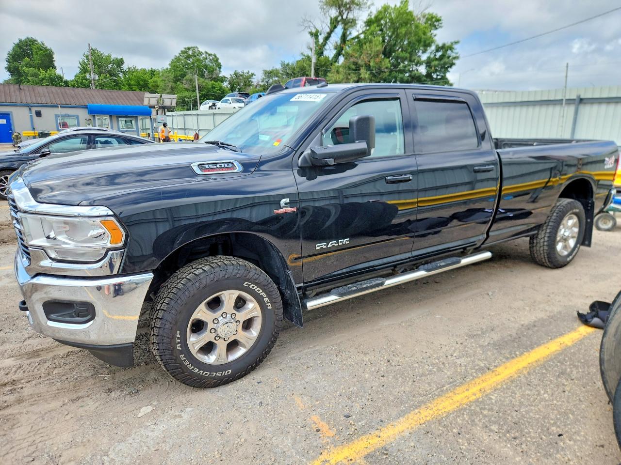 Salvage Ram 3500 Image