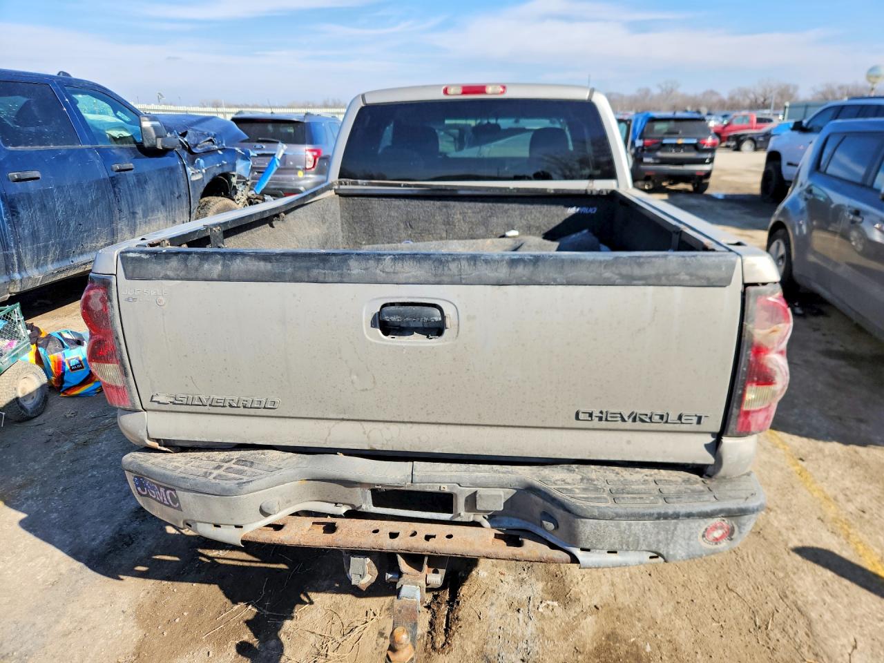 Chevrolet Silverado C1500