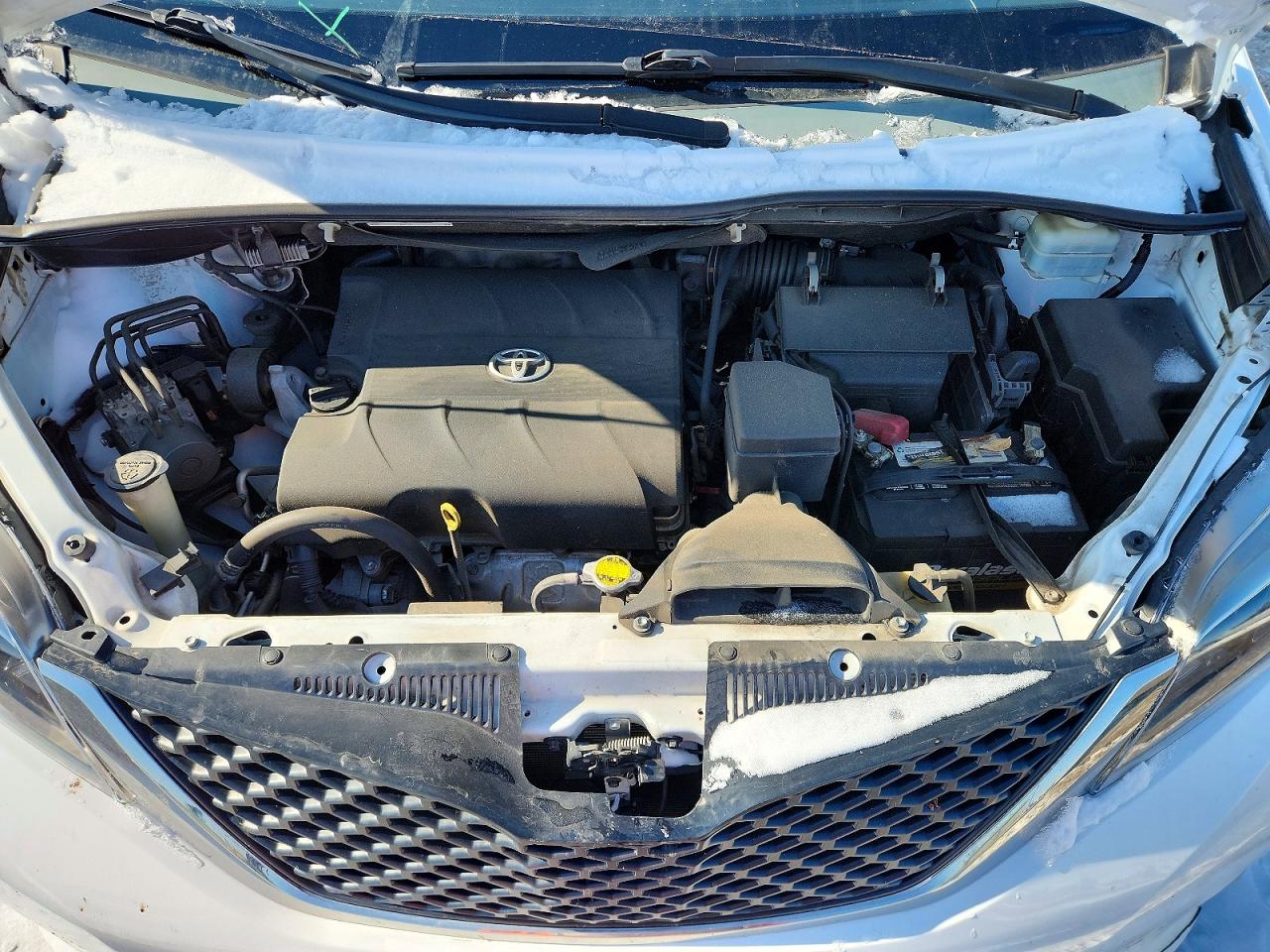 Toyota Sienna Sport