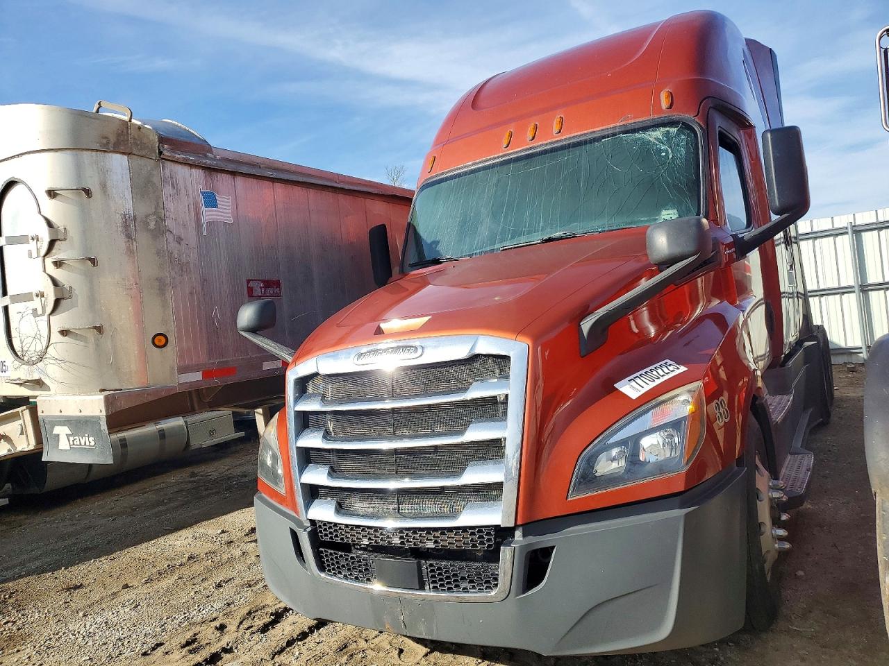 Freightliner Cascadia 126