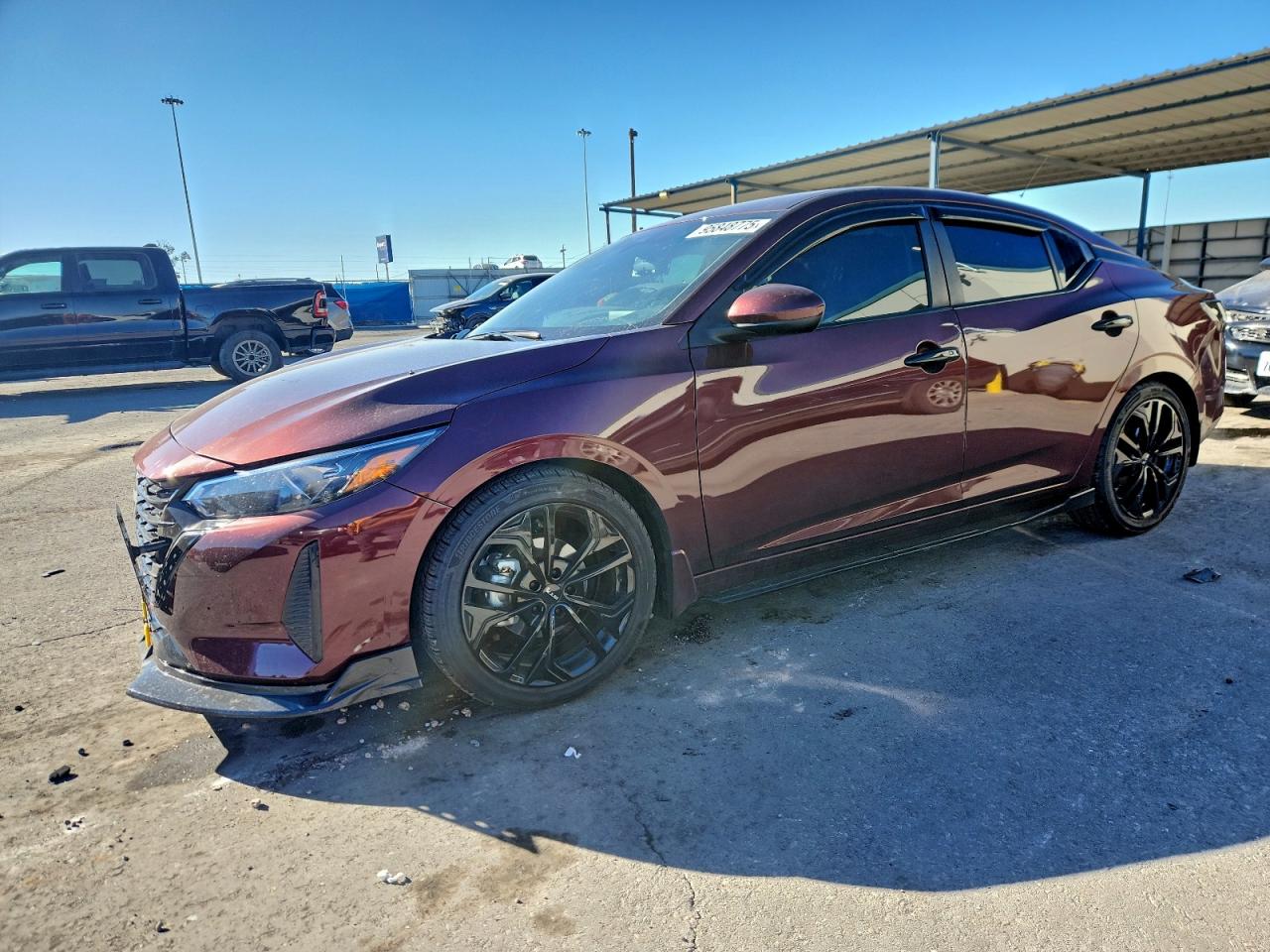 Salvage Nissan Sentra Image
