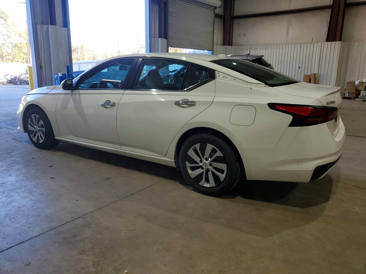 Nissan Altima S
