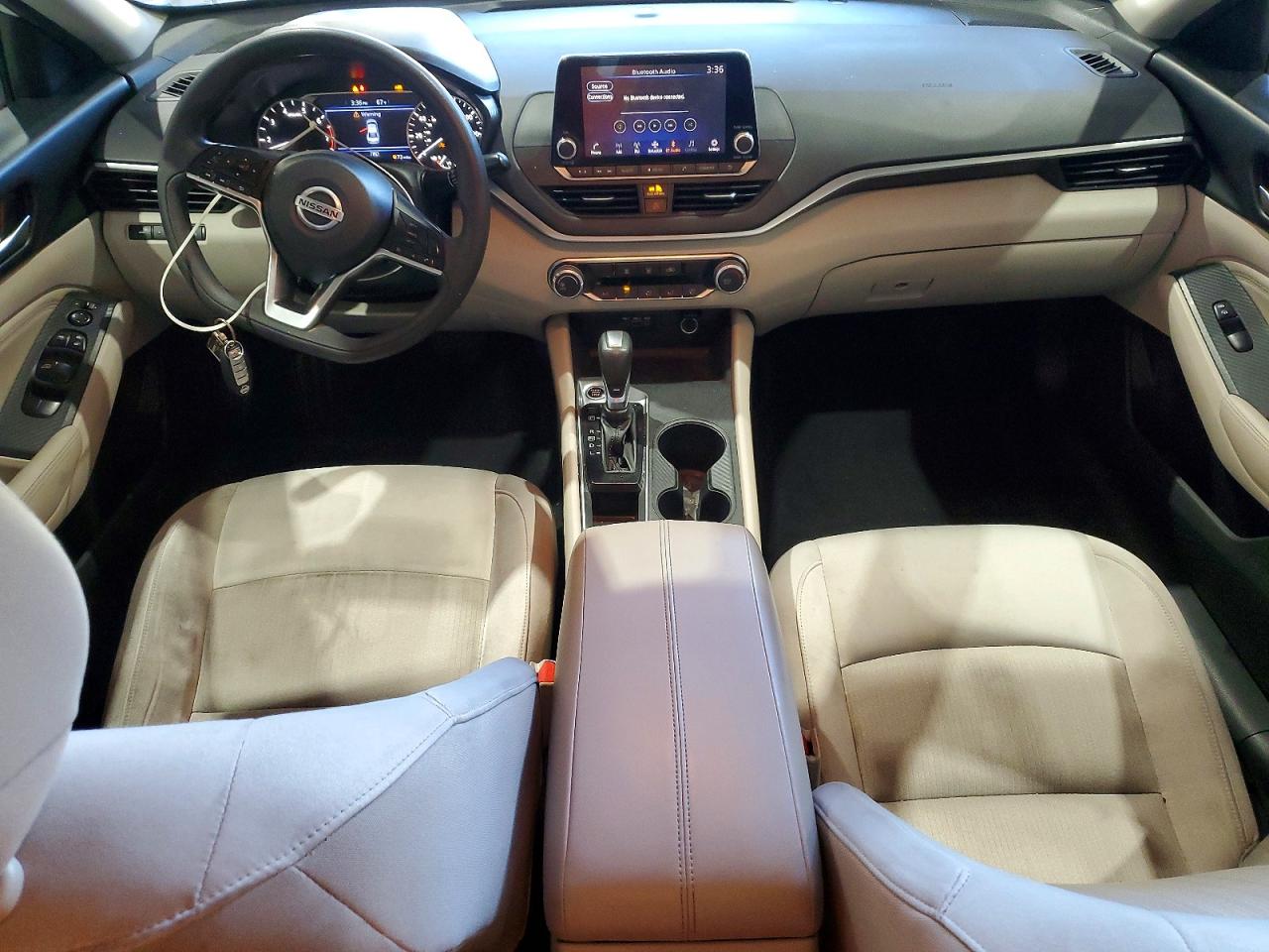 Nissan Altima S