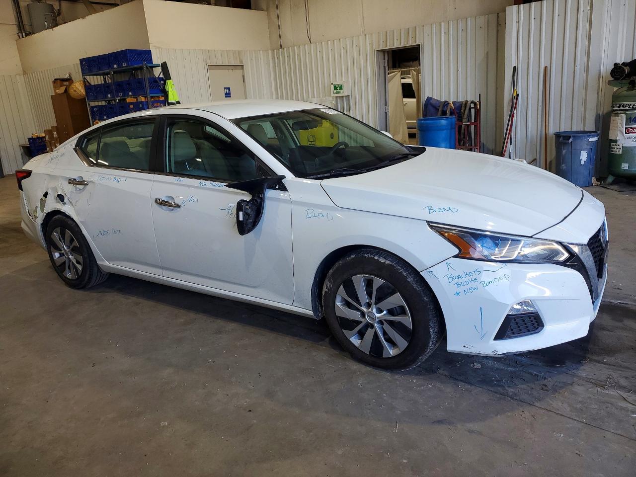Nissan Altima S