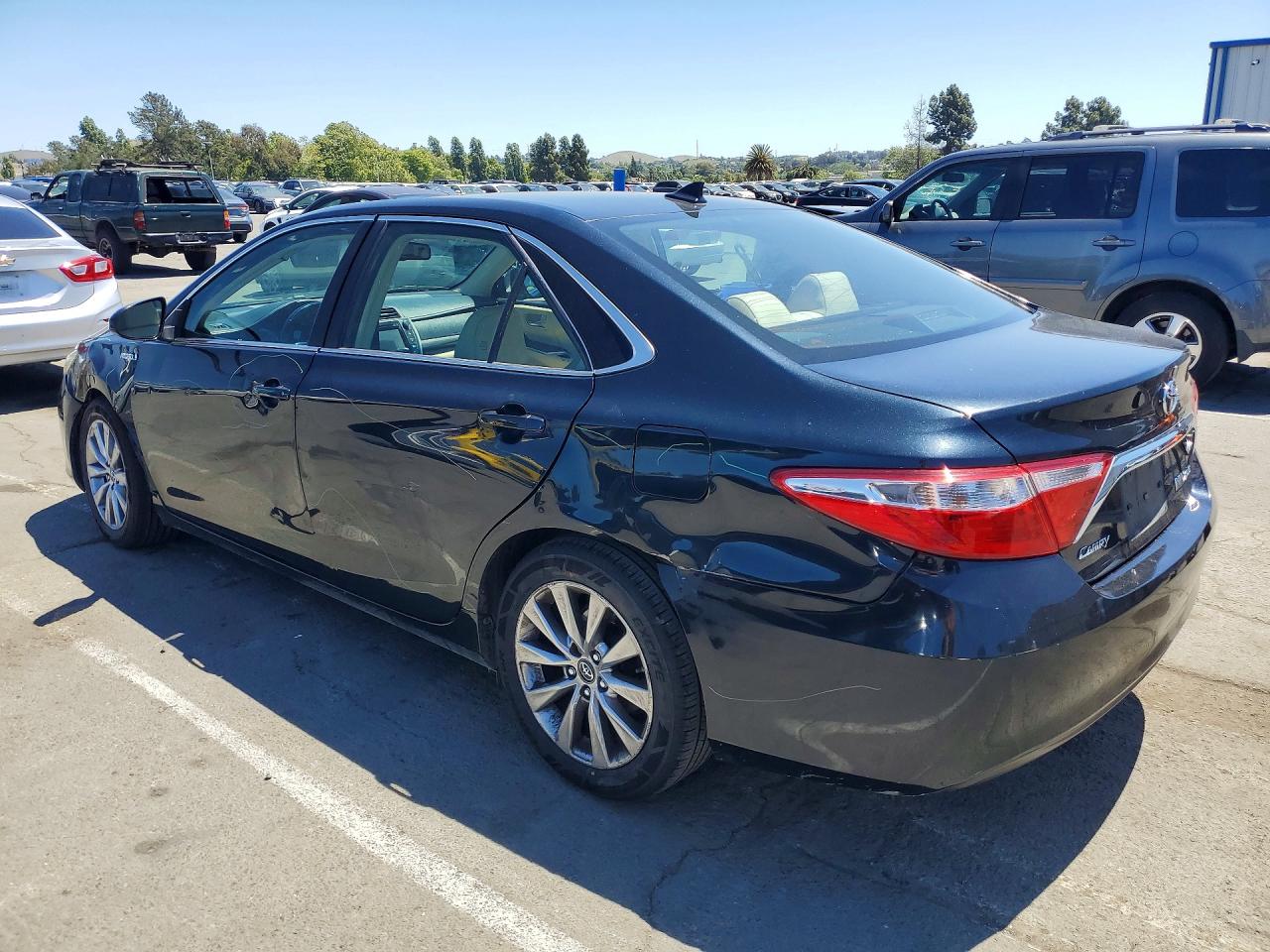 Toyota Camry Xle