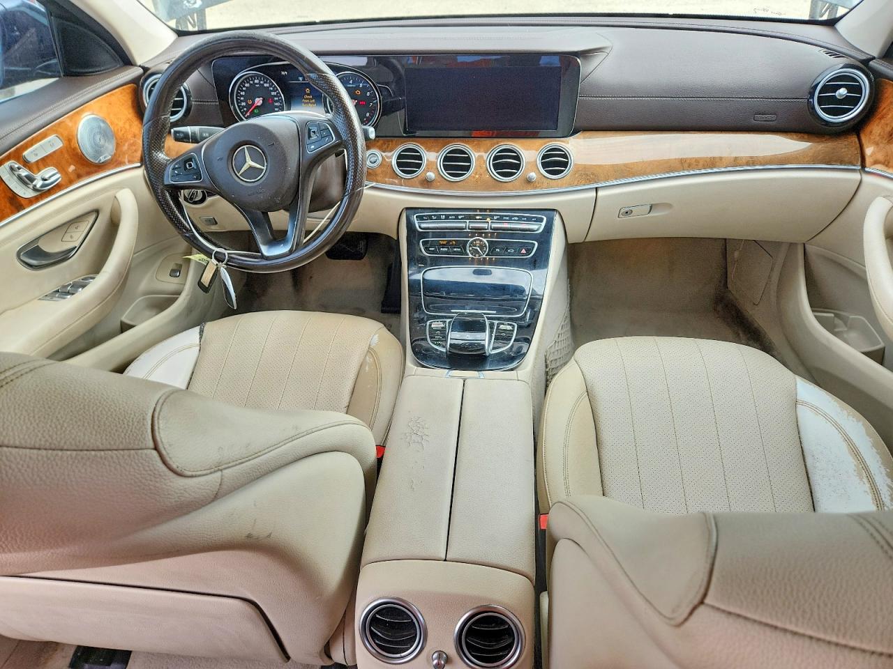 Mercedes-Benz E-Class 300