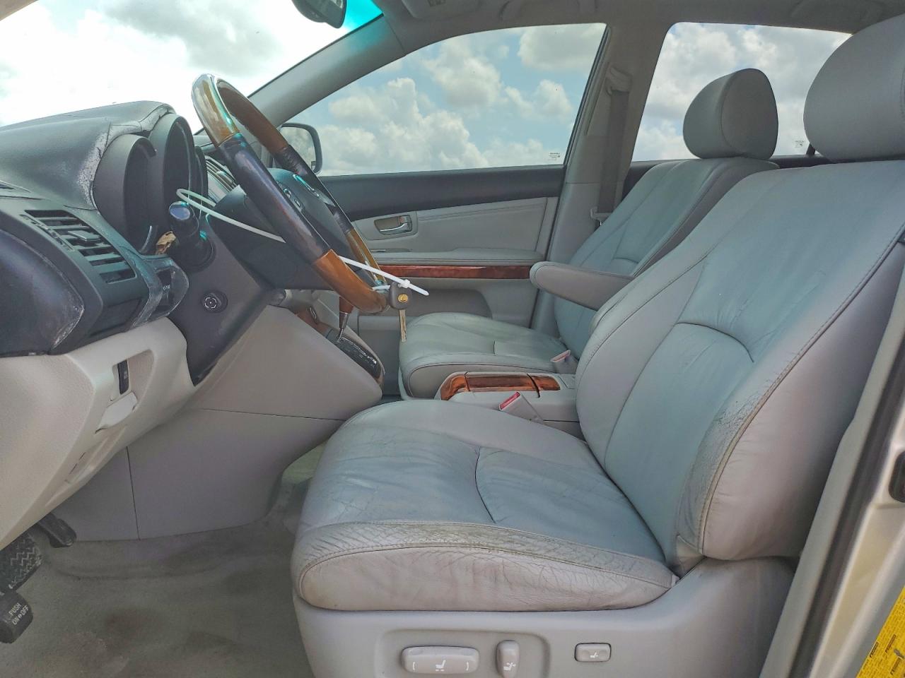 Lexus RX 330