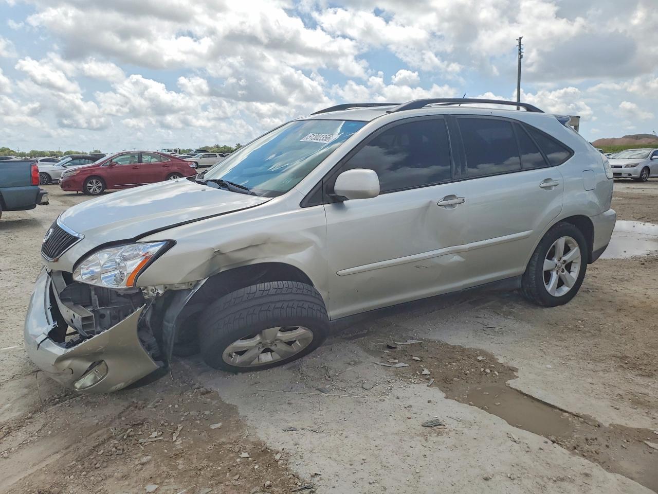 Salvage Lexus RX Image