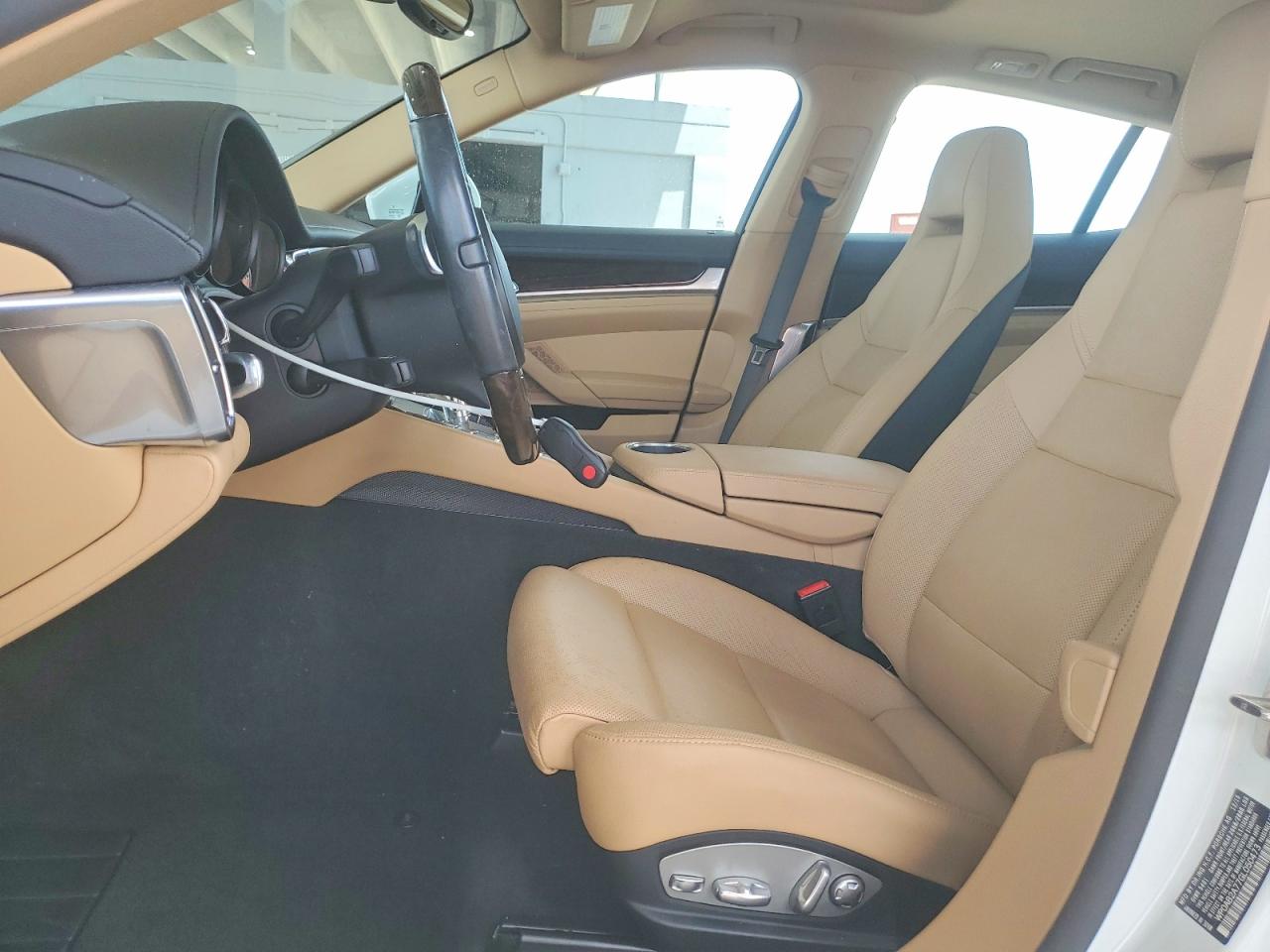 Porsche Panamera S