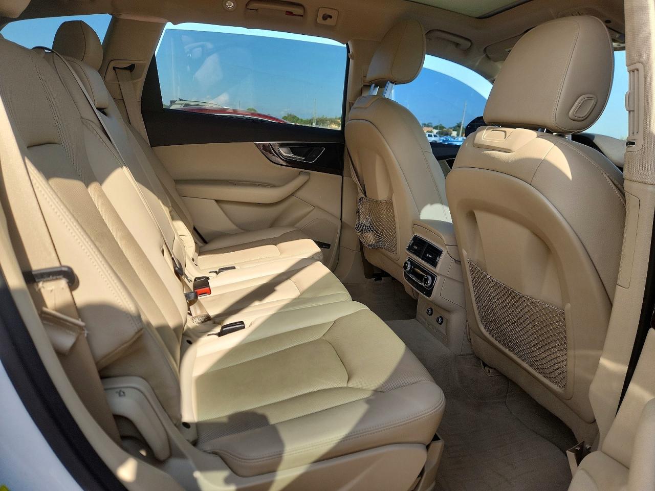 Audi Q7 Premium Plus