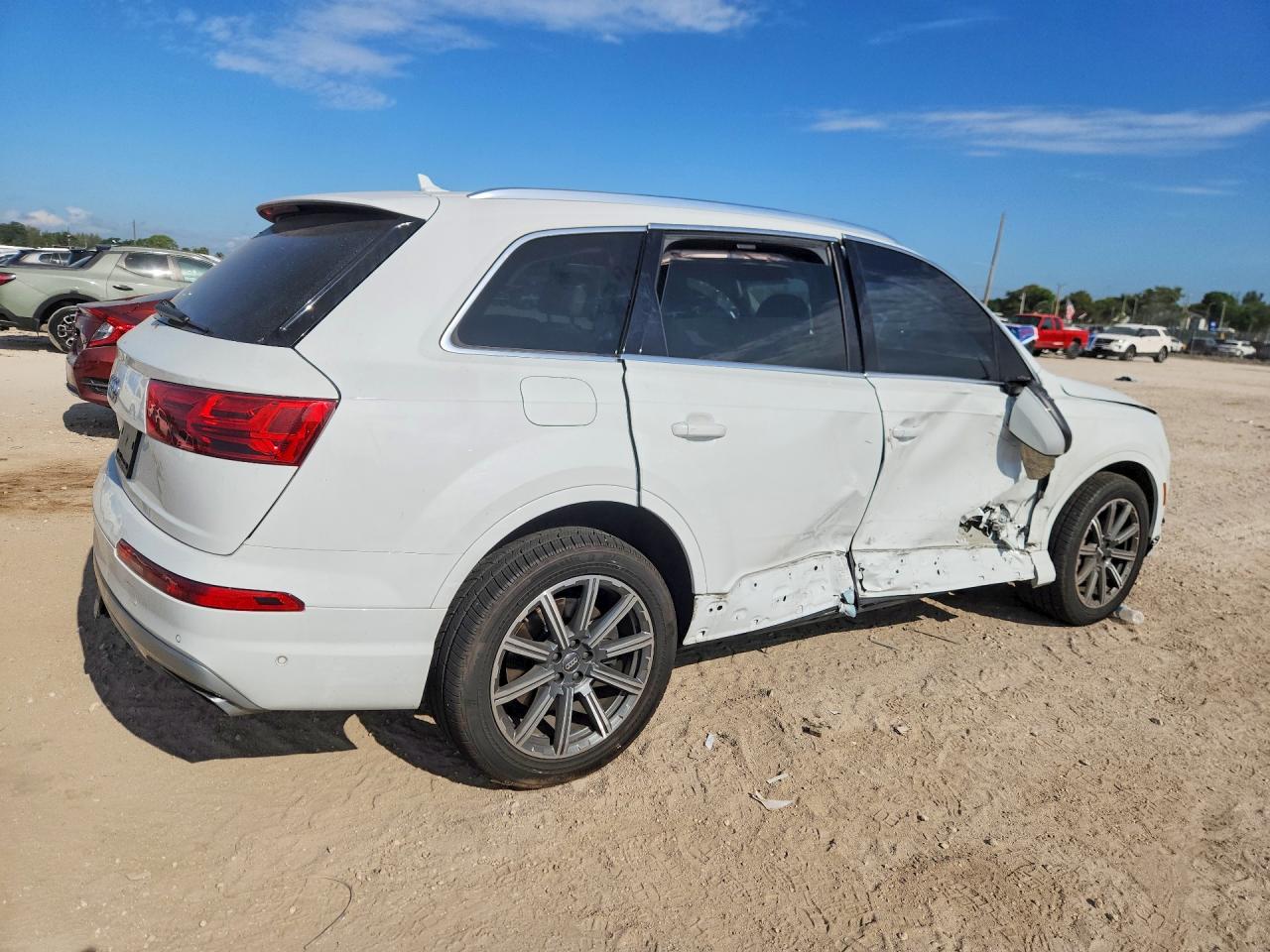 Audi Q7 Premium Plus