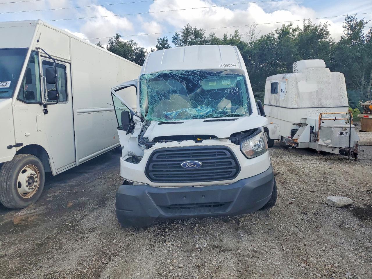 Ford Transit T-350