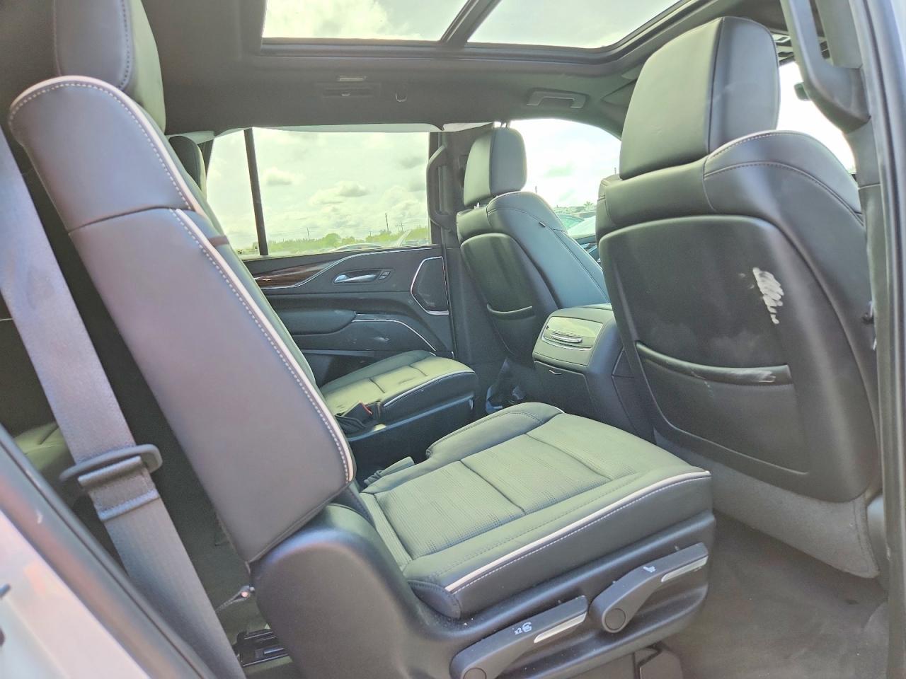 Cadillac Escalade Premium Luxury