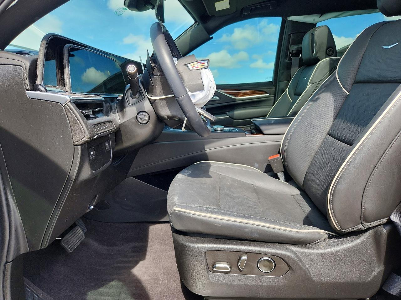 Cadillac Escalade Premium Luxury