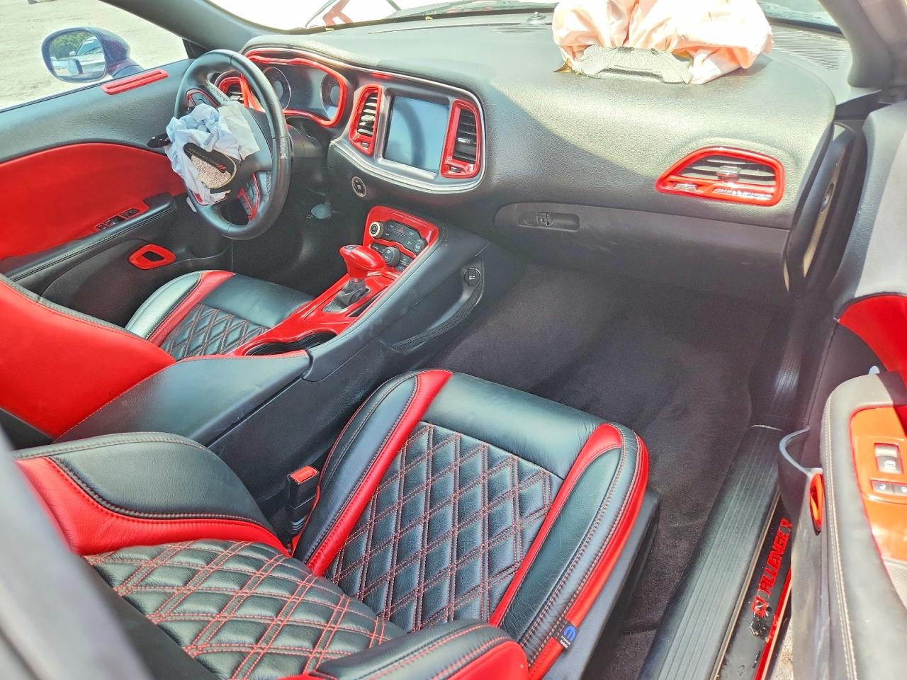 Dodge Challenger R