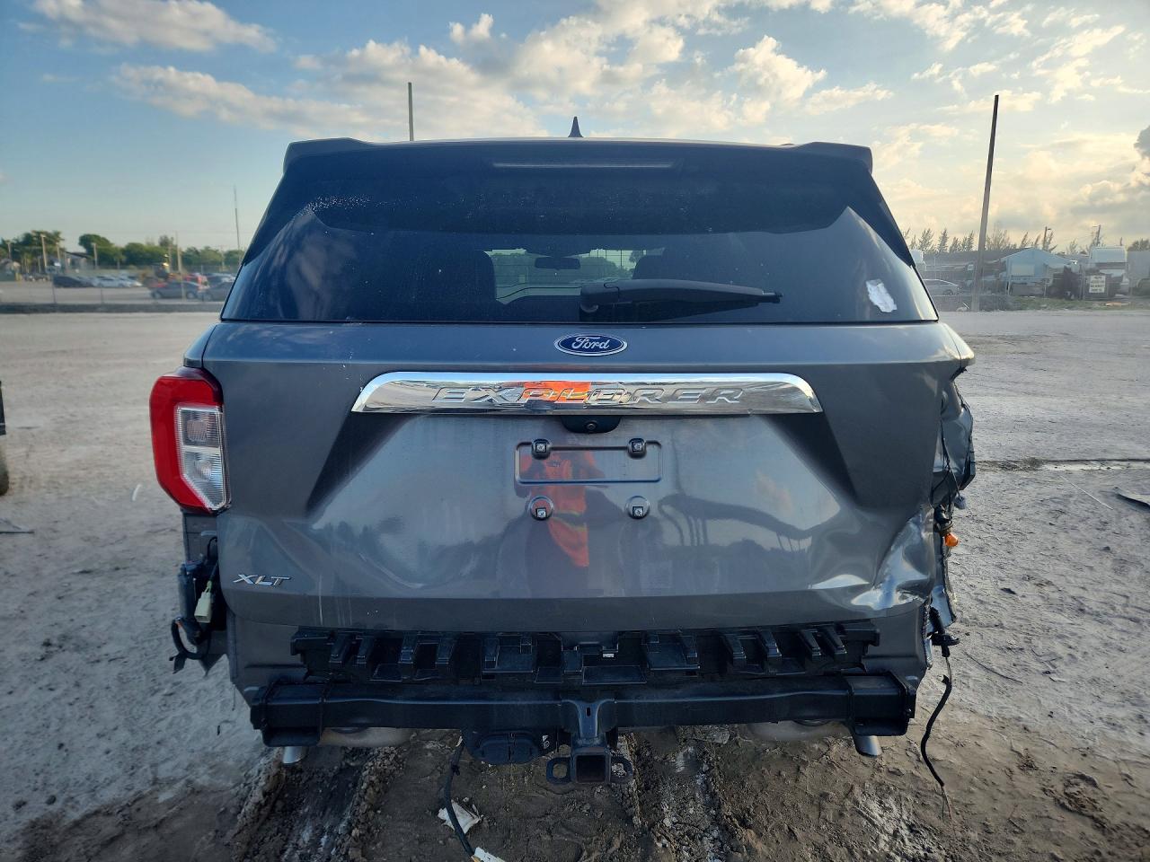 Ford Explorer Xlt
