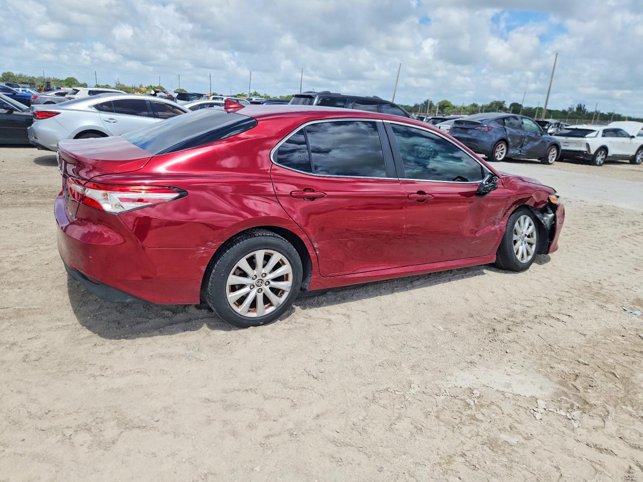 Toyota Camry Le
