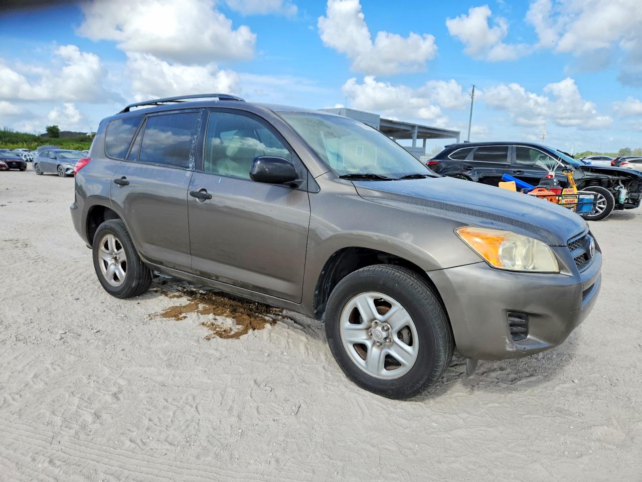 Toyota RAV4 Base