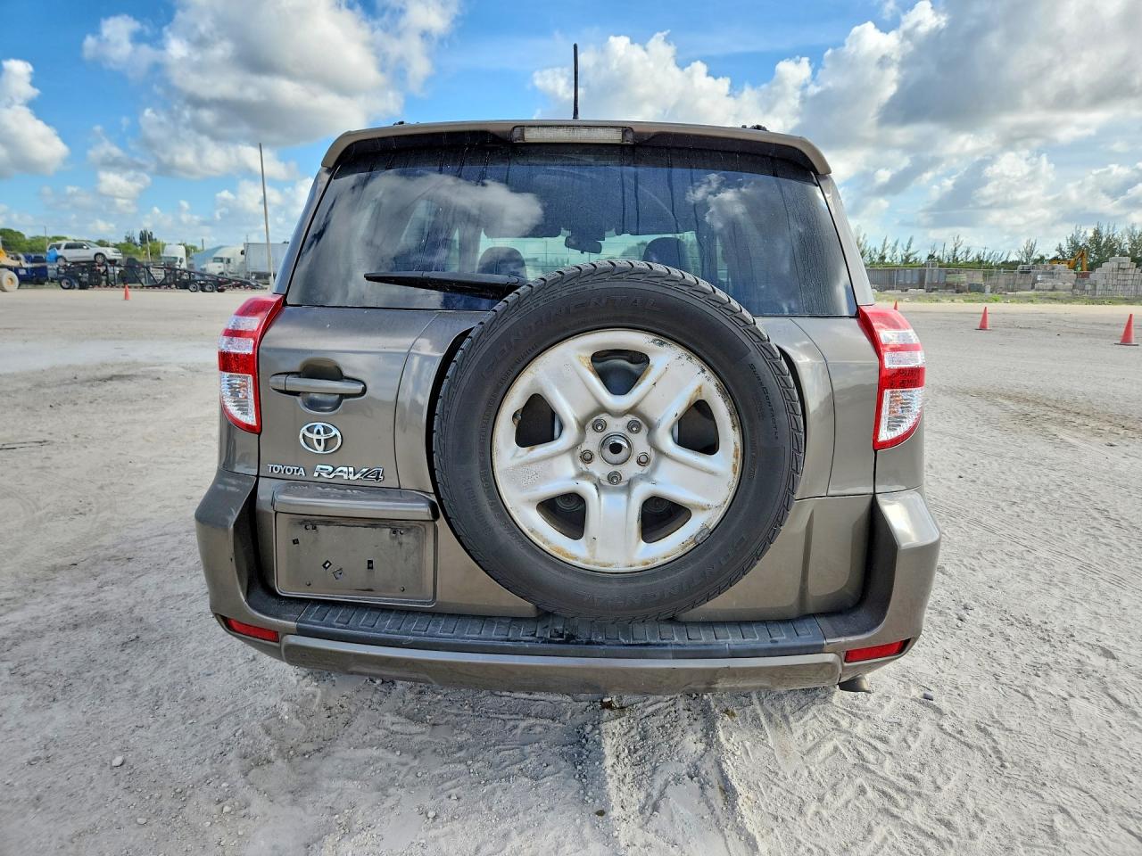 Toyota RAV4 Base