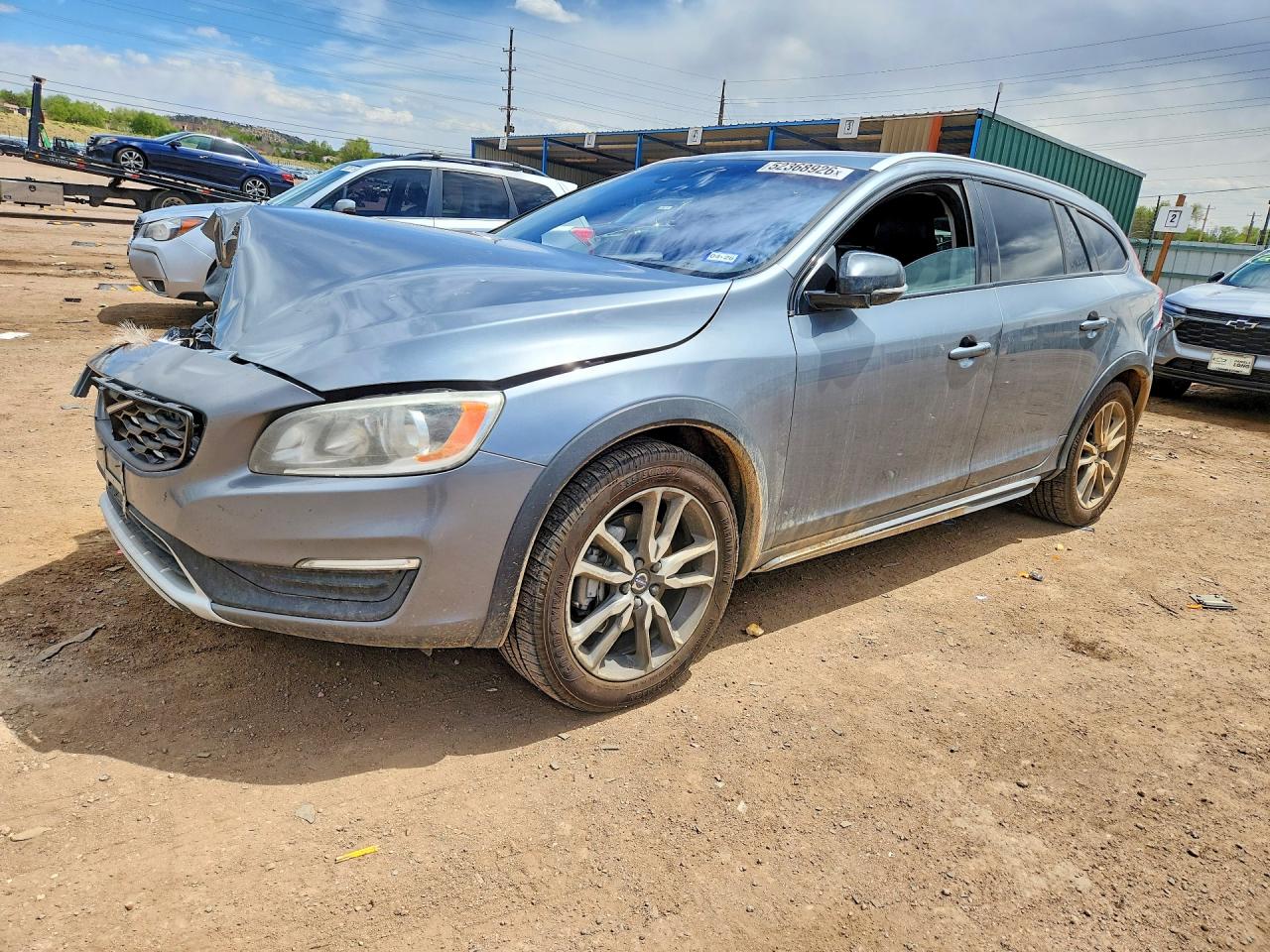 Salvage Volvo V60 Image