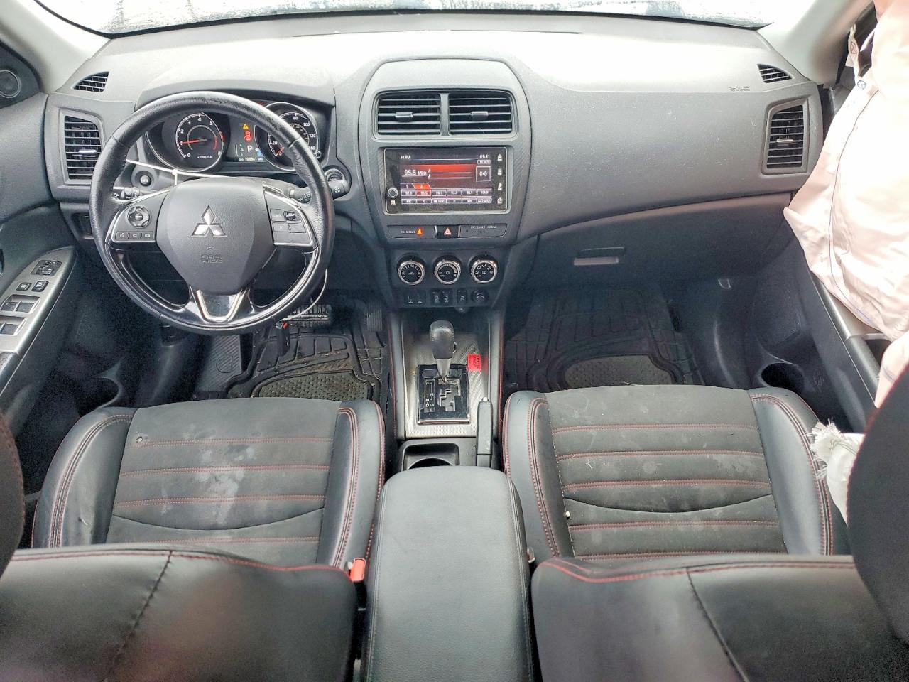 Mitsubishi Outlander Es