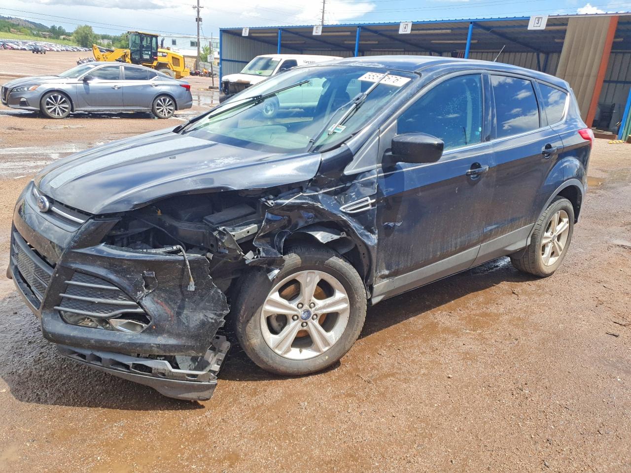 Salvage Ford Escape Image