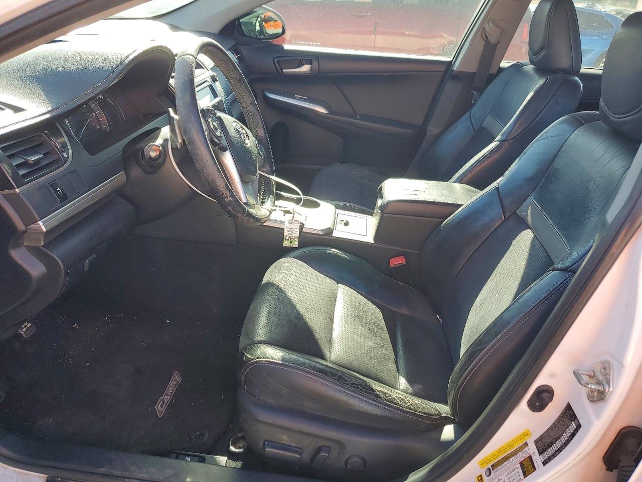 Toyota Camry Se V6