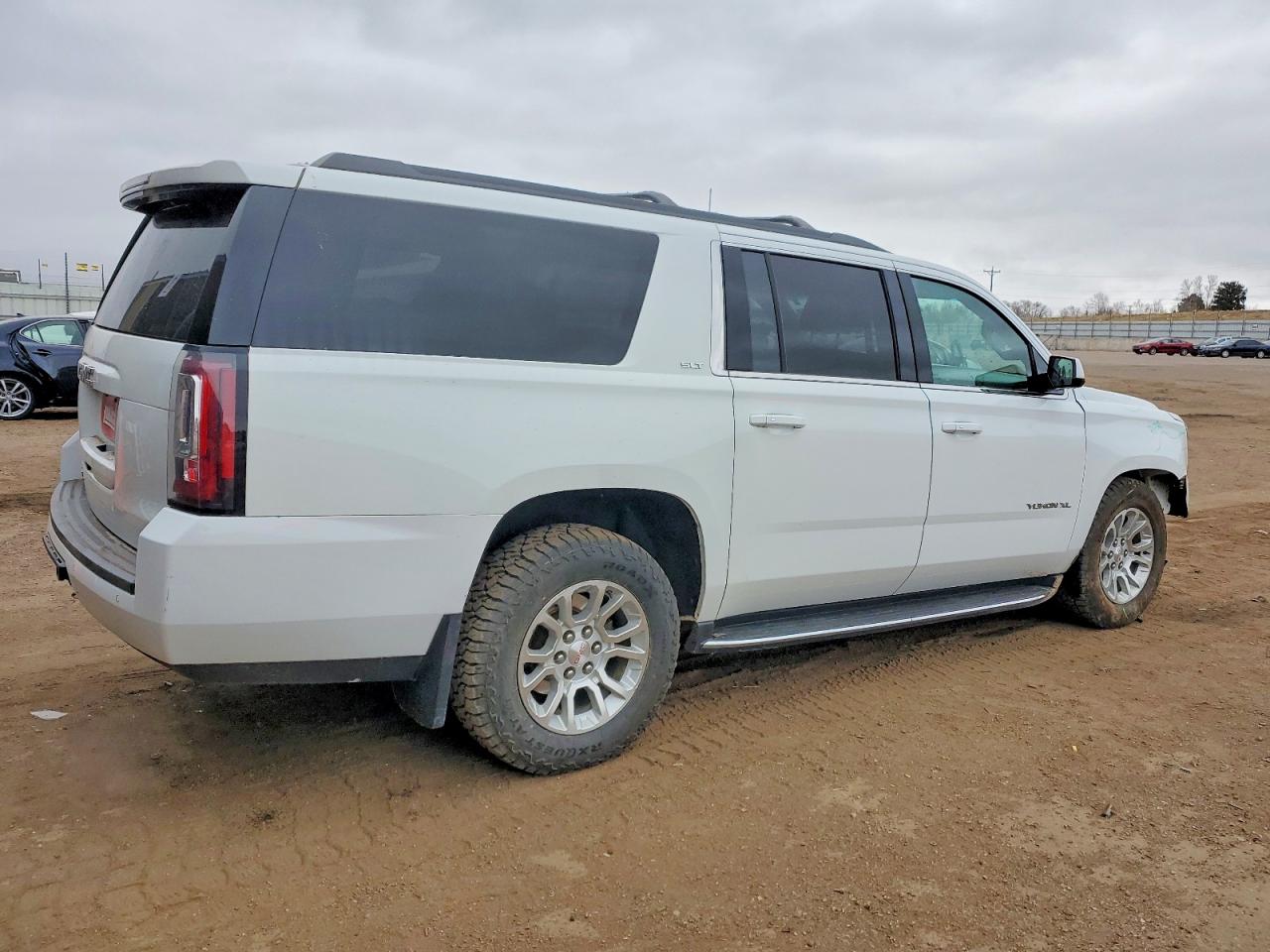 GMC Yukon K1500 Slt