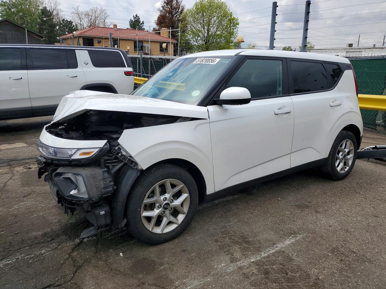 Salvage Kia Soul Image