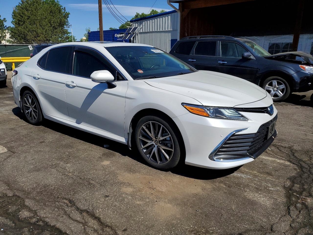 Toyota Camry Xle