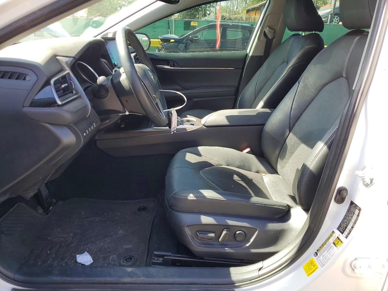 Toyota Camry Xle