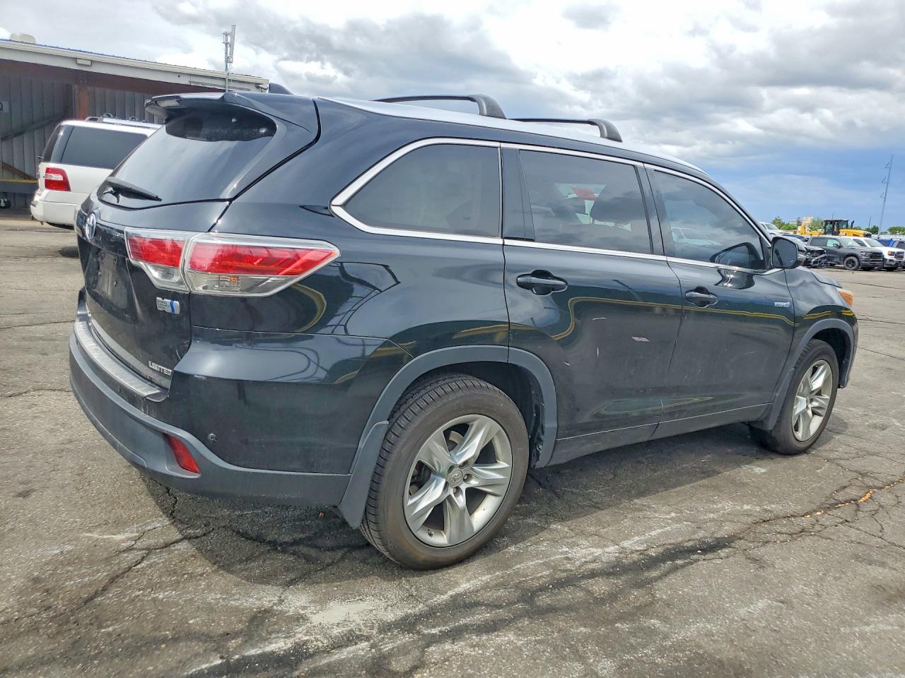 Toyota Highlander Limited Platinum