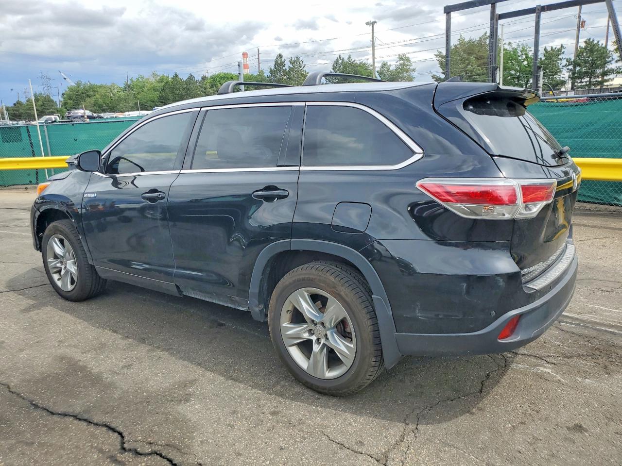 Toyota Highlander Limited Platinum