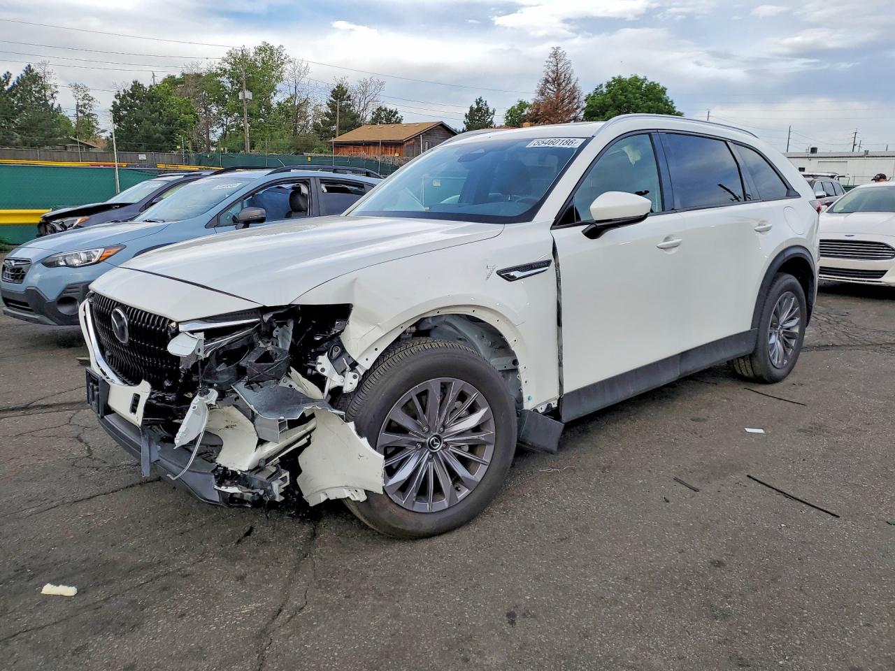 Salvage Mazda Cx Image