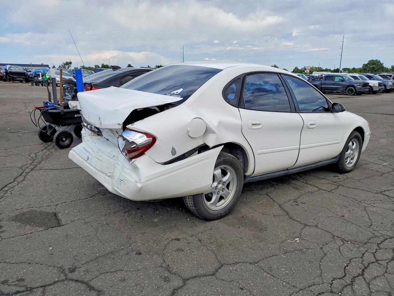Ford Taurus