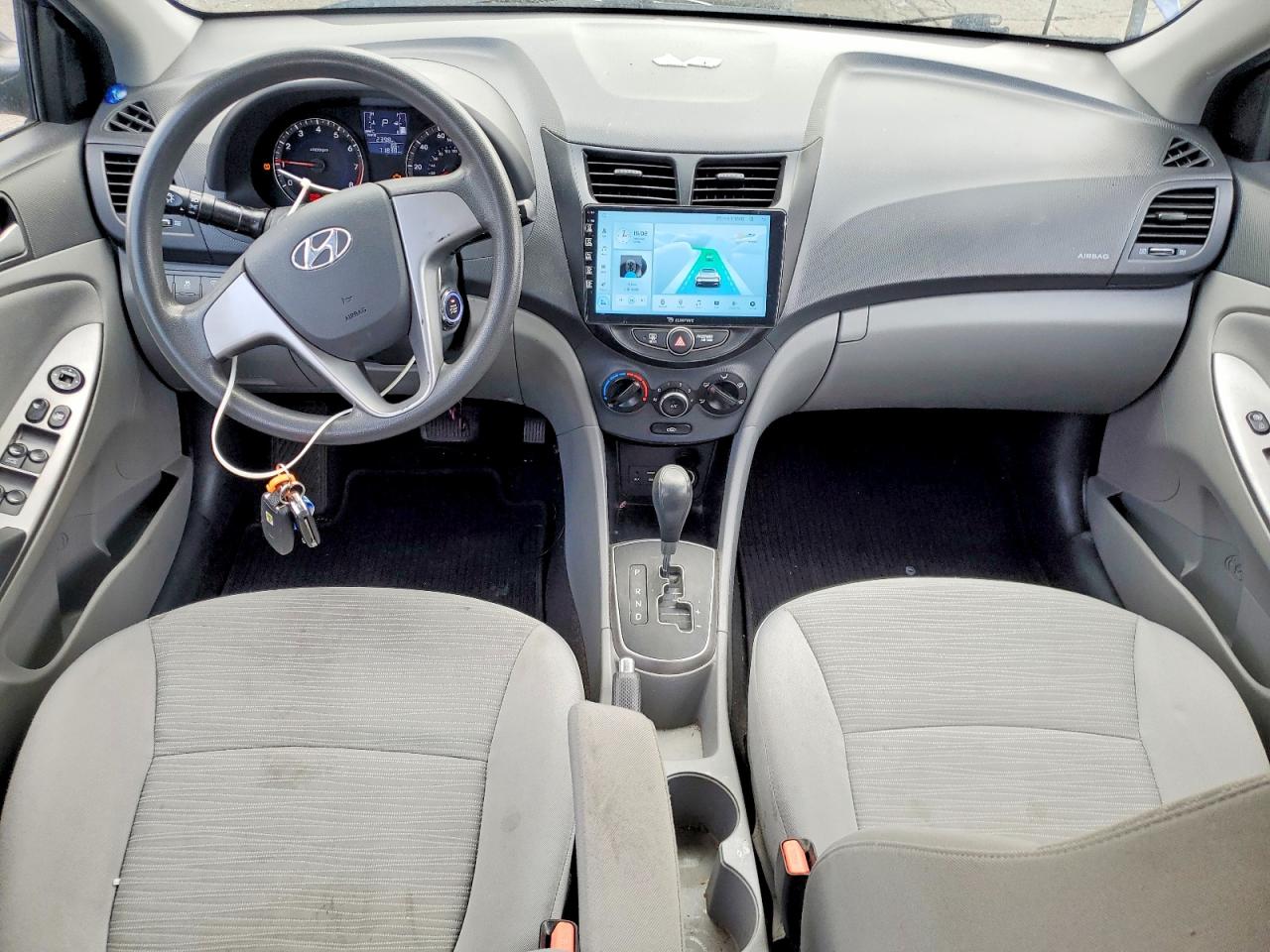 Hyundai ACCENT Se